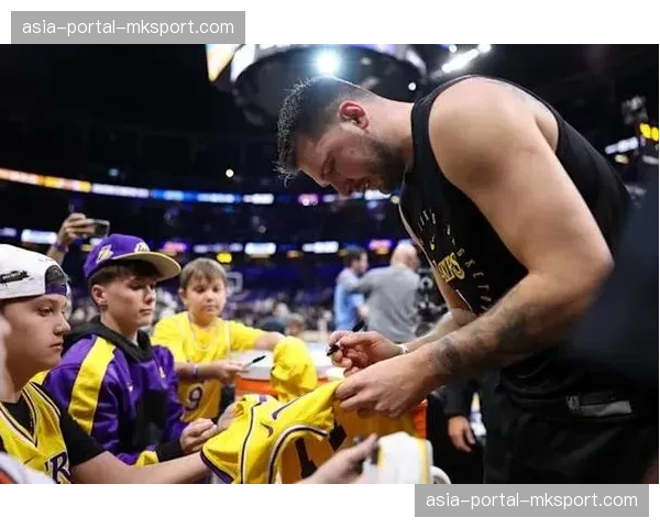 独行侠新星卢卡·东契奇专访,谈脚踝伤势恢复与季后赛目标 独行侠新星卢卡·东契奇专访,谈脚踝伤势恢复与季后赛目标